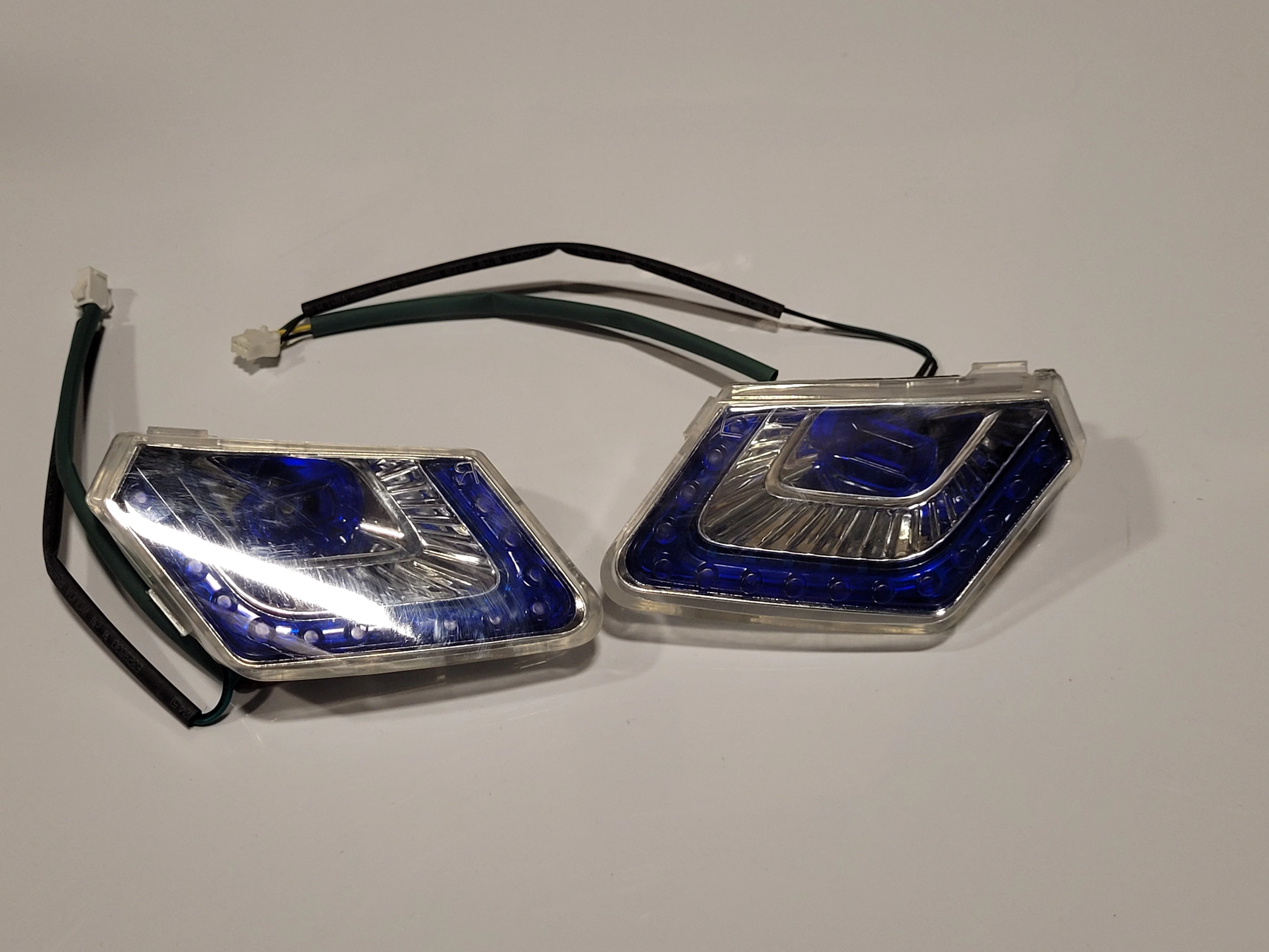 FRONT LIGHT ( L & R ) - PBC408XL
